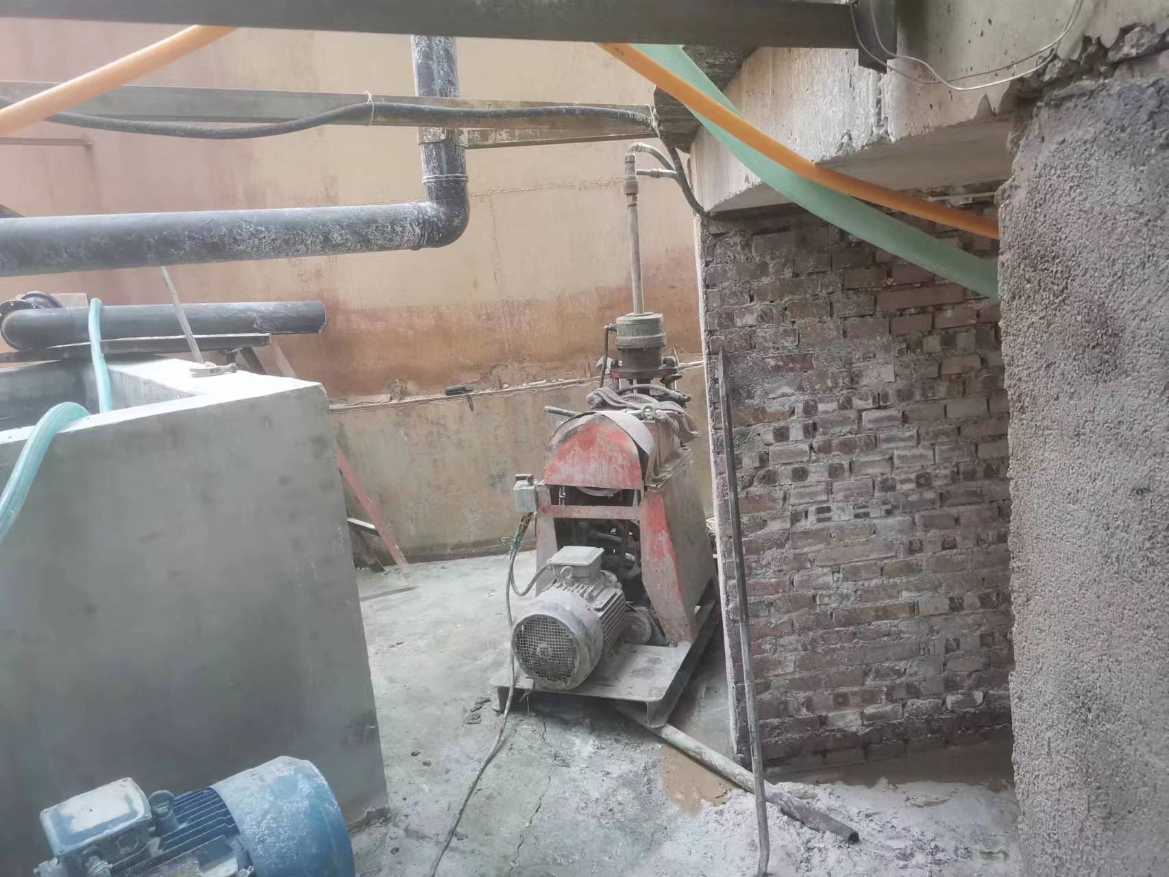 普兰设备基础注浆